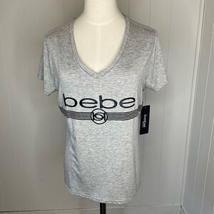 Bebe Sport Womens Size Medium V Neck Screen Tee T Shirt Short Sleeve Stretch NWT
